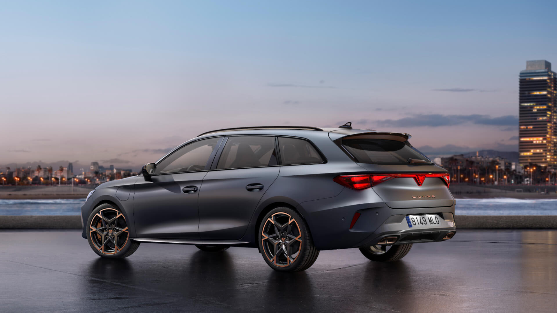 CUPRA Leon Sportstourer Swedish Edition