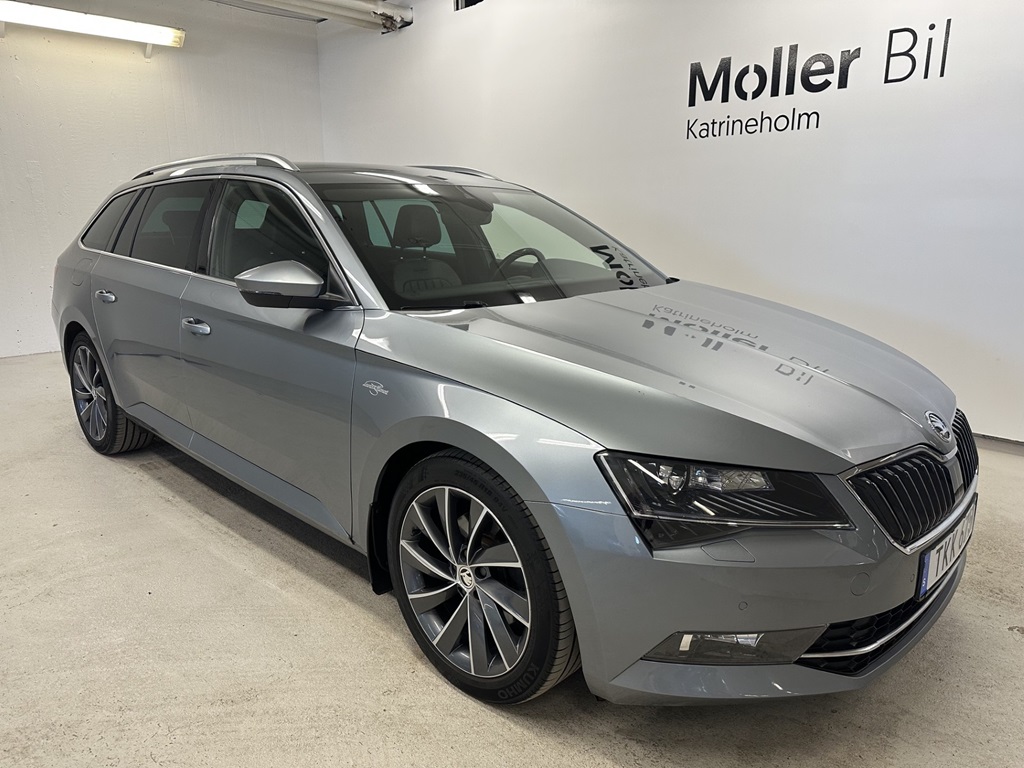 Skoda Superb Combi